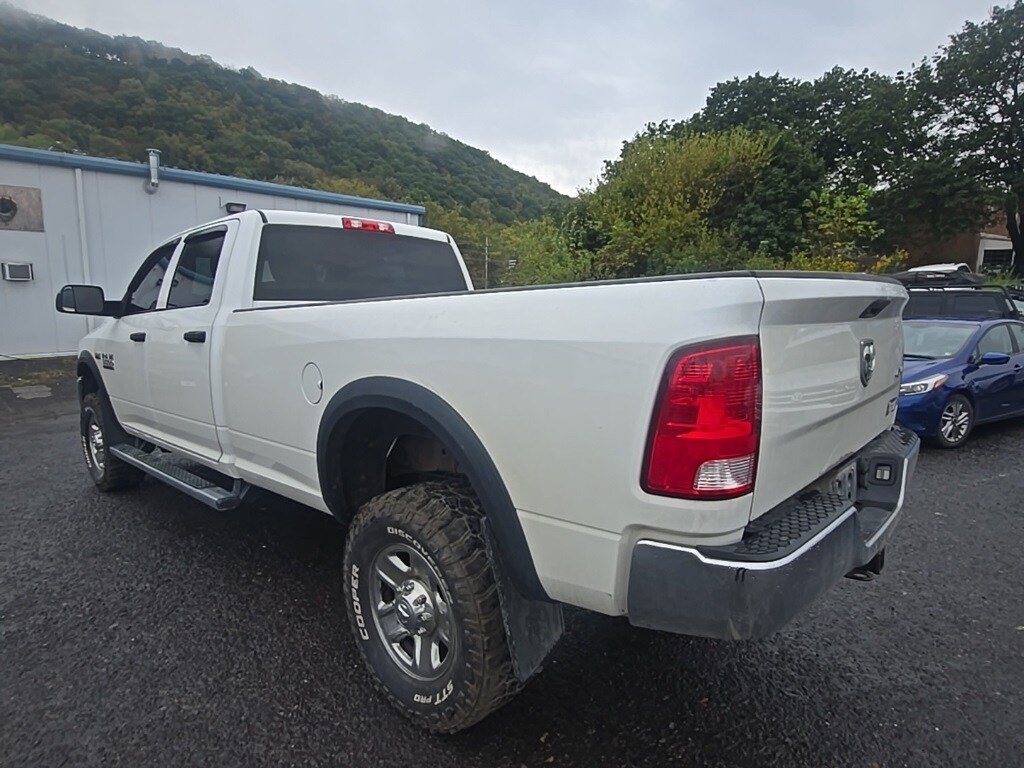 2018 Ram 3500 Tradesman photo 4