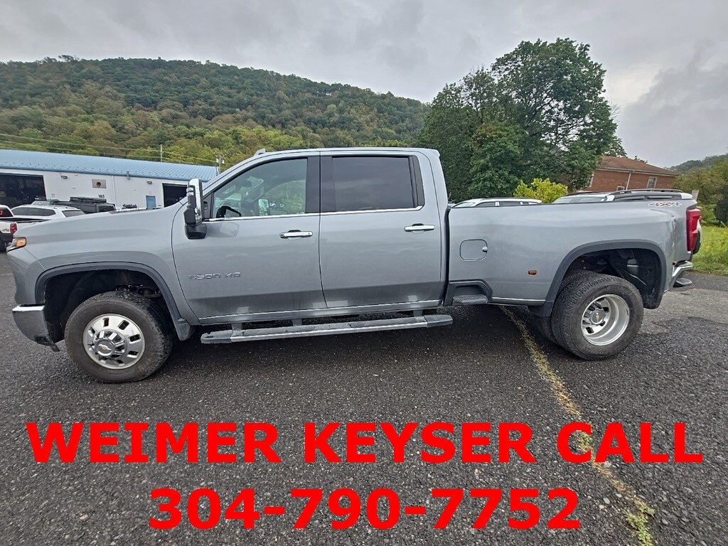 2024 Chevrolet Silverado 3500HD LTZ photo 4