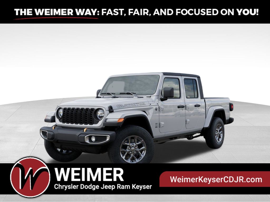 2026 Jeep Gladiator 85th Anniversary Edition Auto's photo