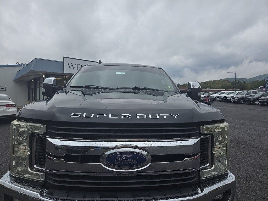 2019 Ford F-250 photo 3