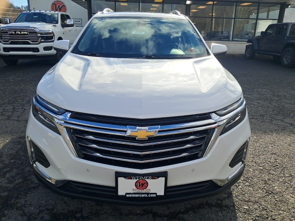 2022 Chevrolet Equinox Premier photo 2