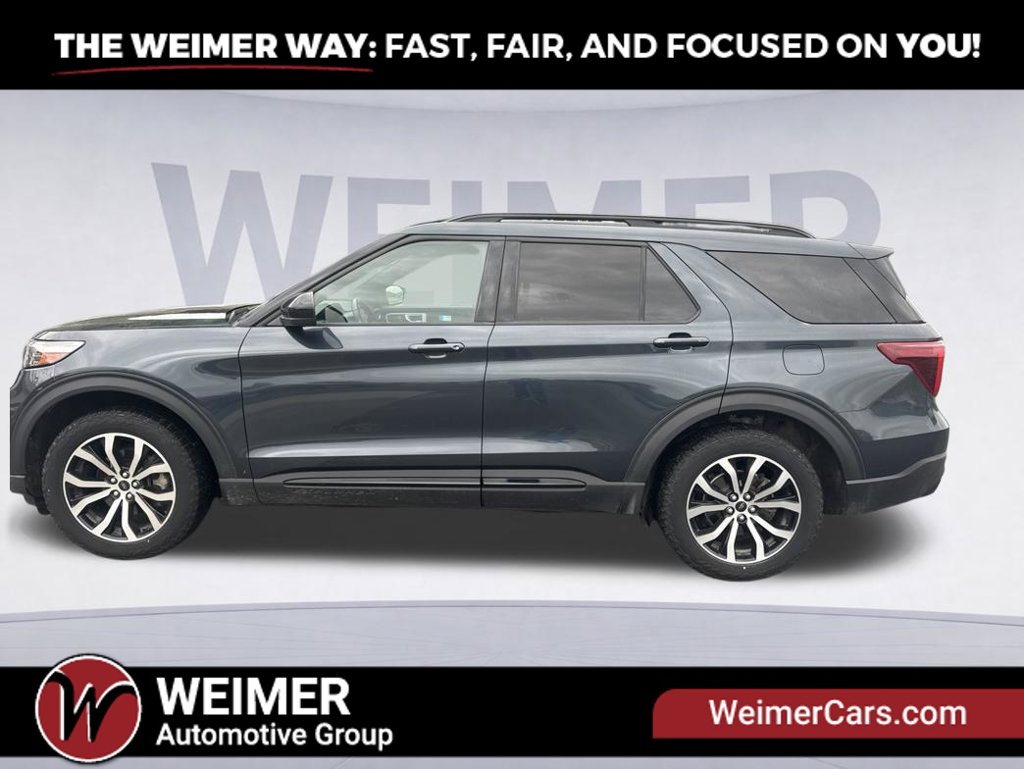 2022 Ford Explorer ST SUV