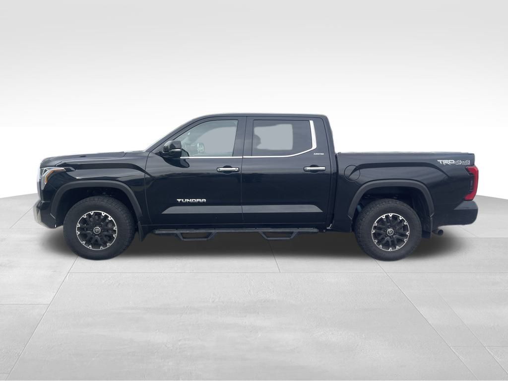 2023 Toyota Tundra Limited CrewMax photo 2