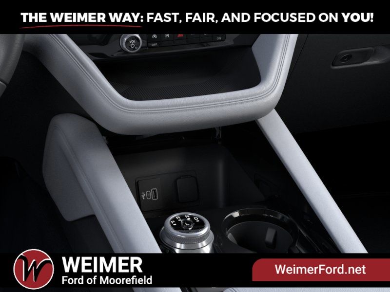 2026 Ford Explorer Platinum - Photo 15