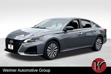 2024 Nissan Altima 2.5 SV Sedan