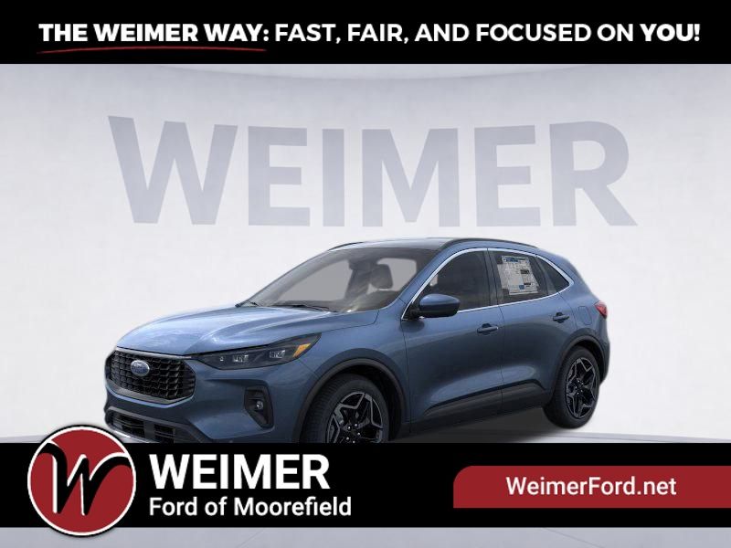 2026 Ford Escape Platinum's photo