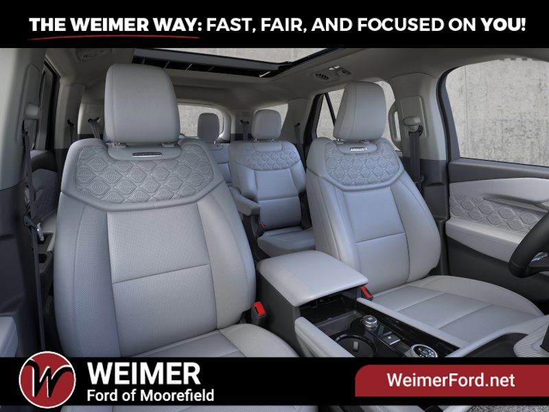 2026 Ford Explorer Platinum - Photo 10