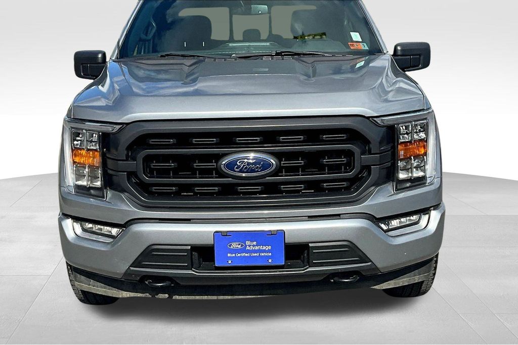 2022 Ford F-150 XLT photo 3