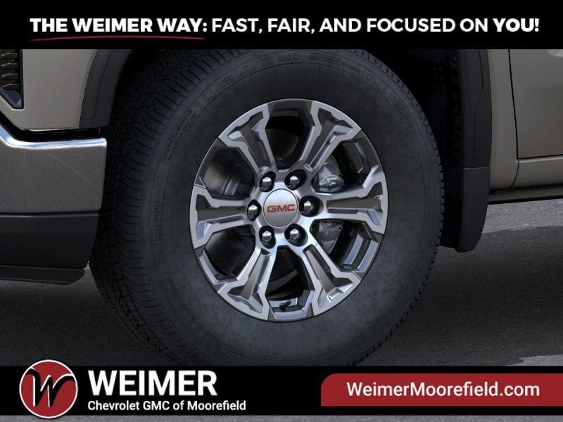 2026 GMC Sierra 1500 SLE - Photo 9