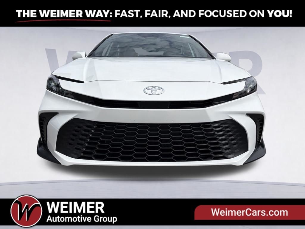 2026 Toyota Camry SE - Photo 10