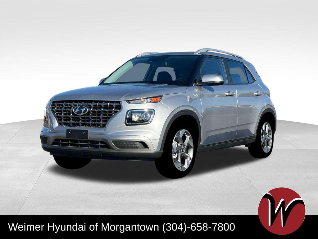 2025 Hyundai Venue SEL's photo