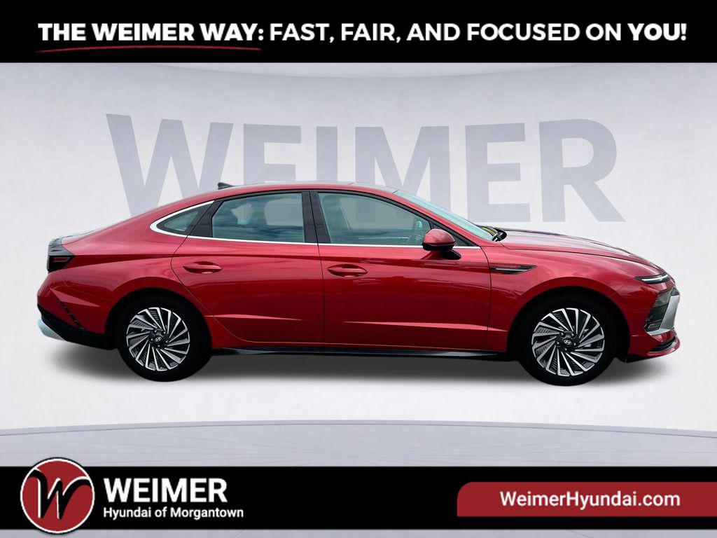 2025 Hyundai Sonata Hybrid SEL - Photo 9