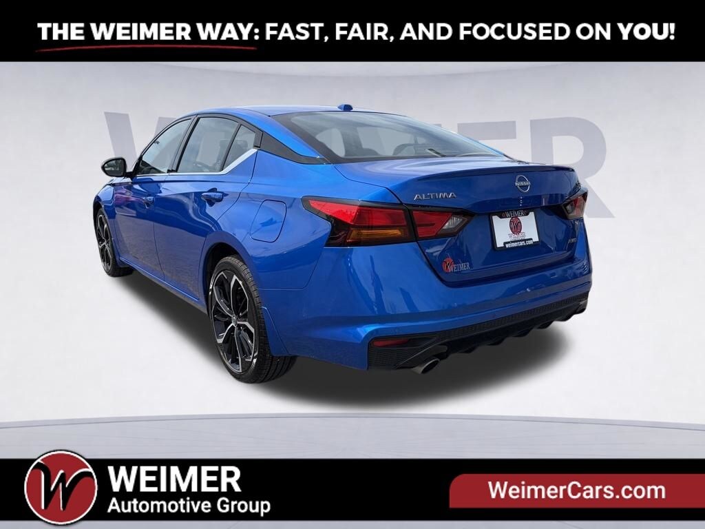 Used 2025 Nissan Altima 2.5 SR Sedan