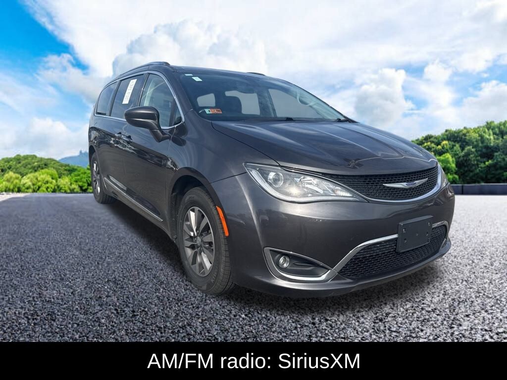 Used 2020 Chrysler Pacifica Touring L Plus Minivan/Van