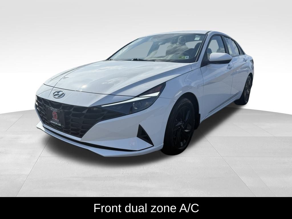 2023 Hyundai Elantra Hybrid Blue photo 3
