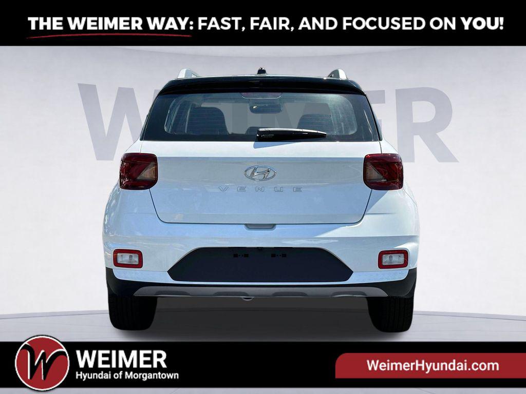 2025 Hyundai Venue Limited - Photo 6