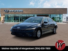 2025 Hyundai Elantra SE Sedan