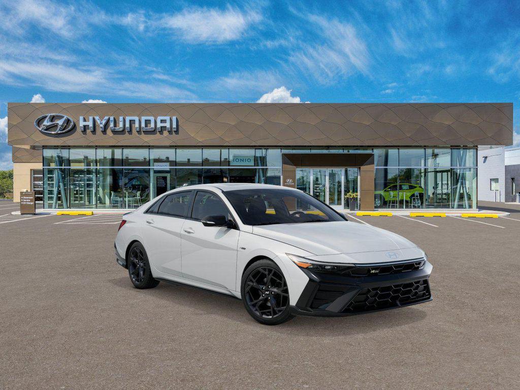 2025 Hyundai Elantra N Line photo 2