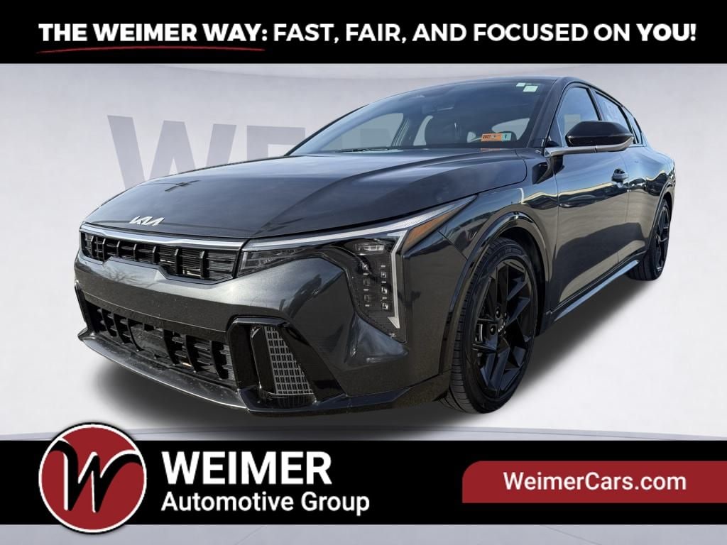 2025 Kia K4 GT-Line Turbo's photo