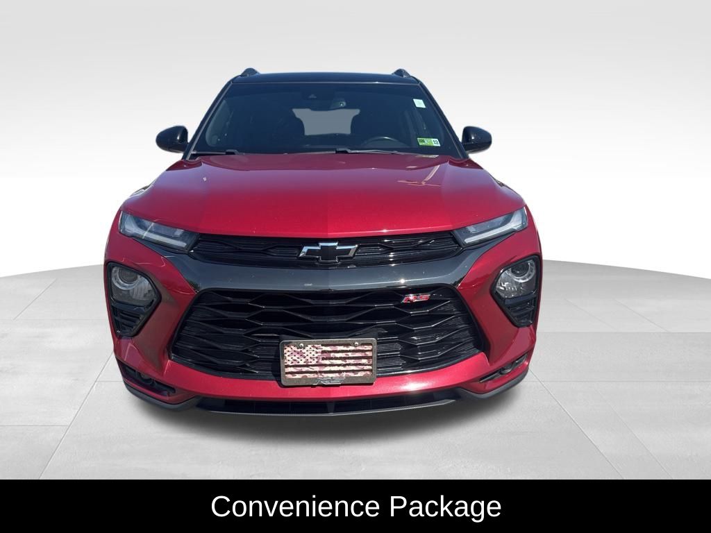 2021 Chevrolet Trailblazer RS photo 2