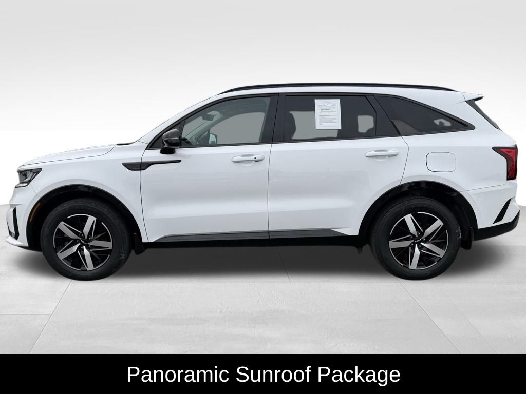 Used 2023 Kia Sorento S SUV
