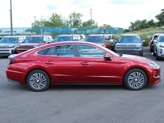 Certified 2023 Hyundai Sonata Hybrid SEL with VIN KMHL34JJXPA082841 for sale in Morgantown, WV