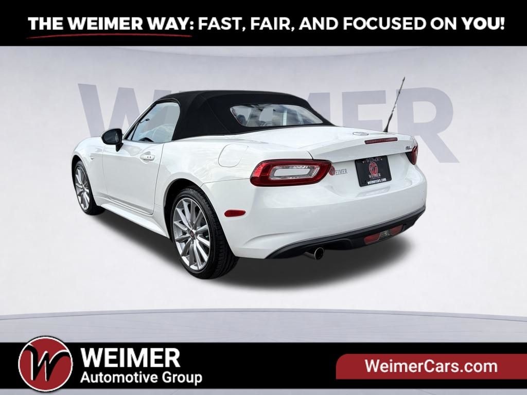 Used 2017 FIAT 124 Spider Lusso Convertible