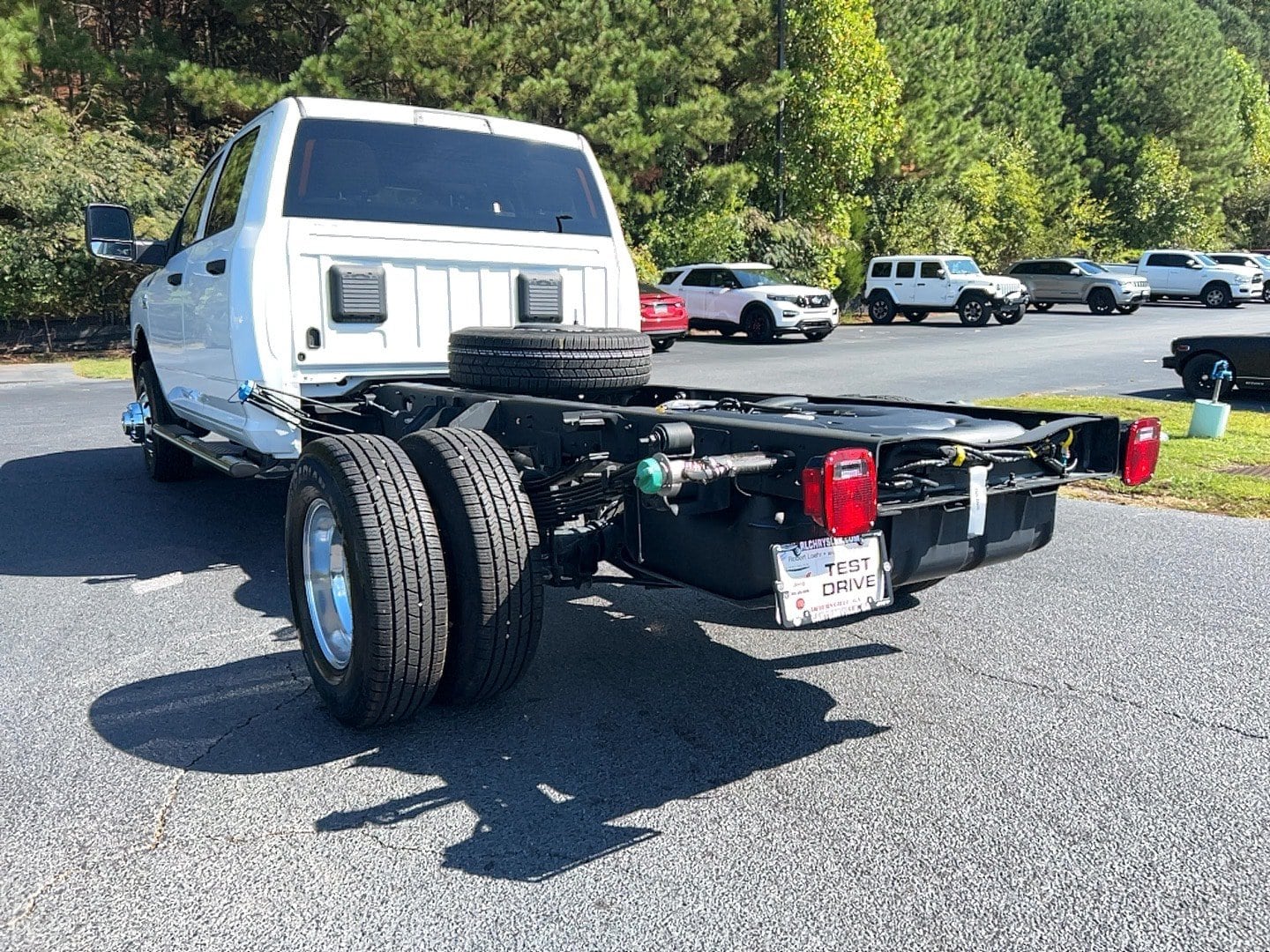 2026 RAM 3500 Chassis Tradesman - Photo 7