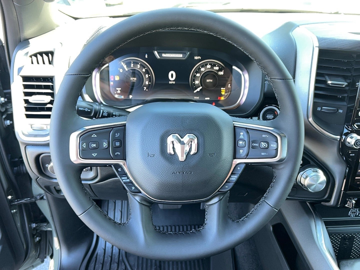 2026 RAM 1500 Laramie - Photo 19