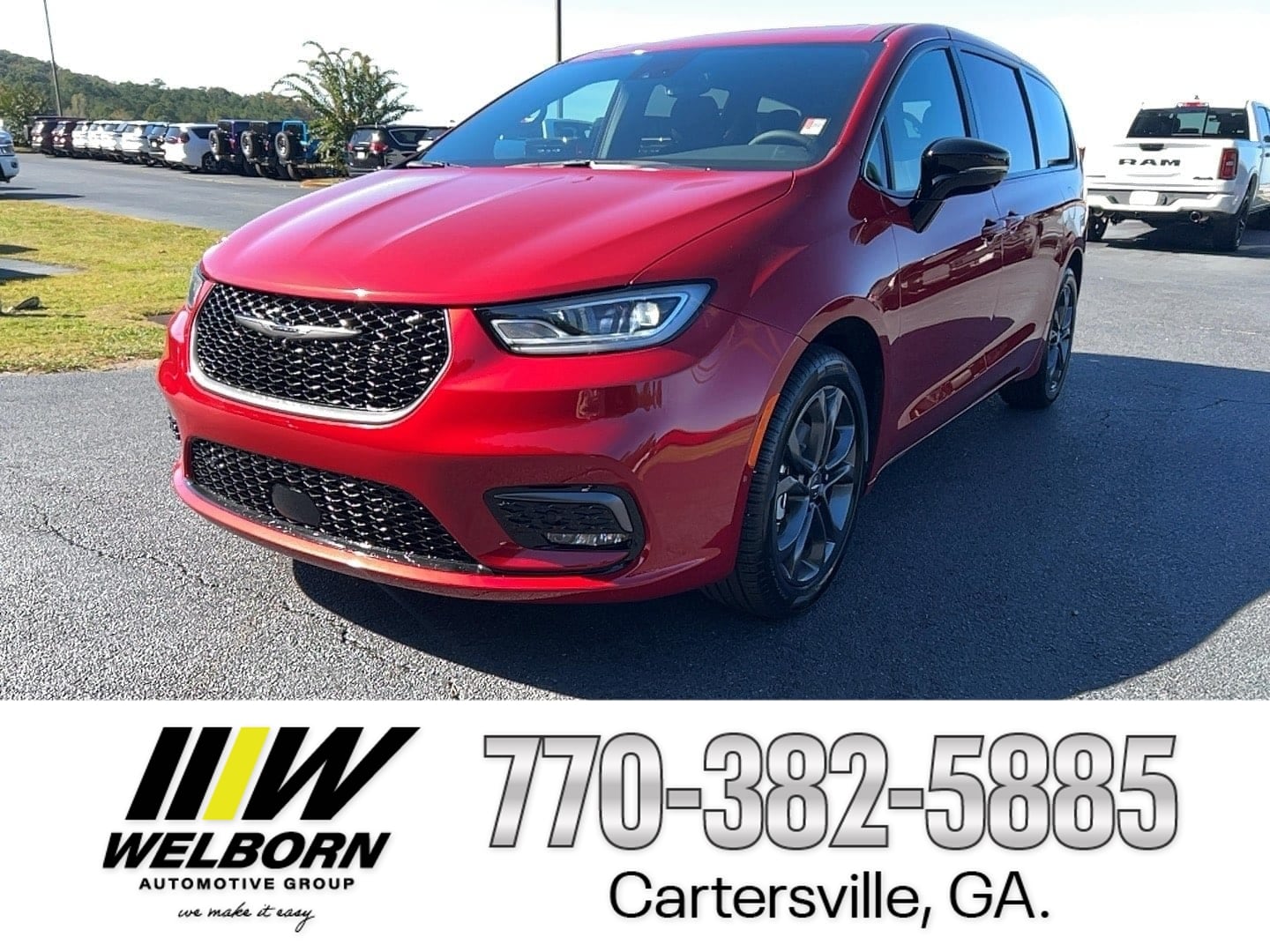 2026 Chrysler Pacifica Passenger Van 