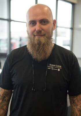 Staff member Shaun Renner from ID_97a7f4