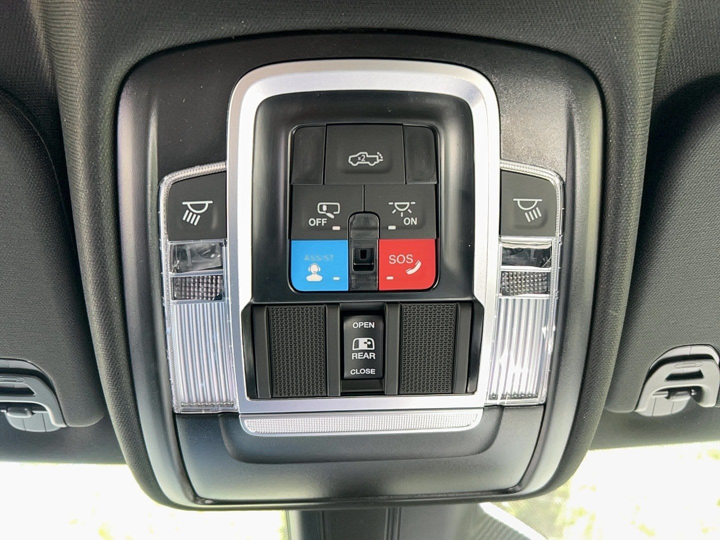 2026 RAM 1500 Laramie - Photo 27