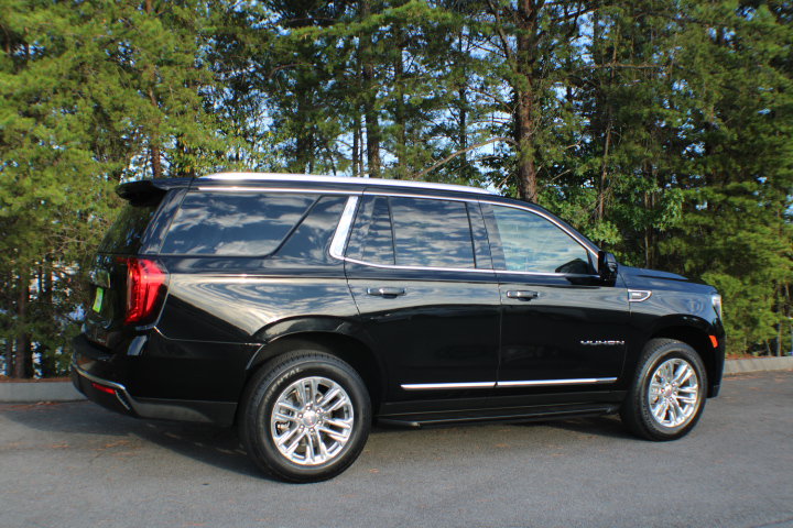 Used 2024 GMC Yukon SLT SUV