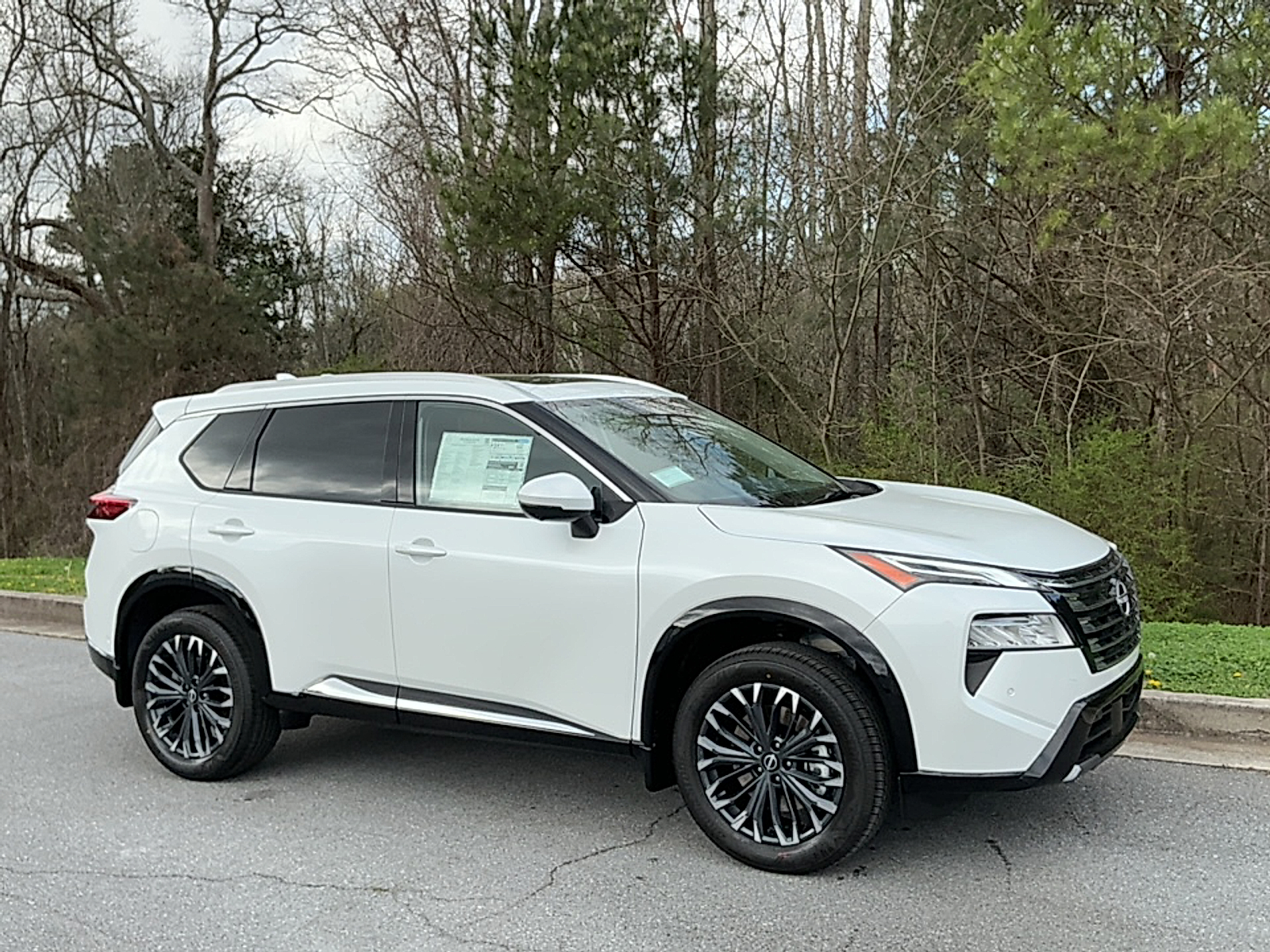 2026 Nissan Rogue Platinum SUV