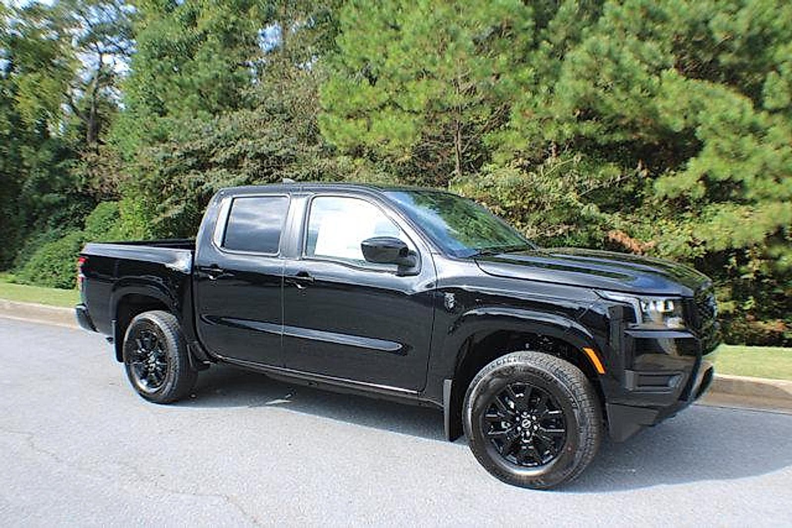 2026 Nissan Frontier SV Truck Crew Cab