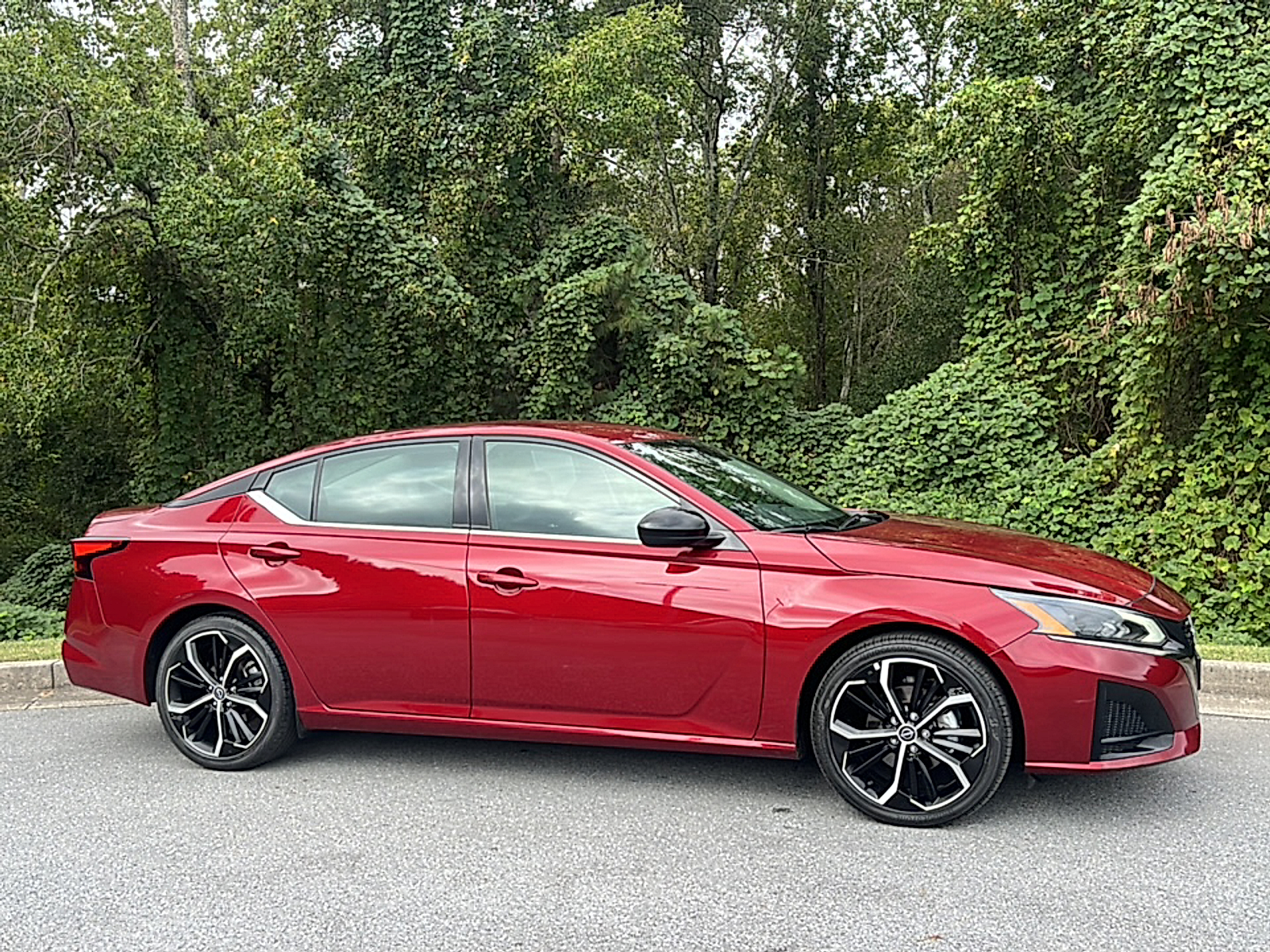 2024 Nissan Altima Sedan 