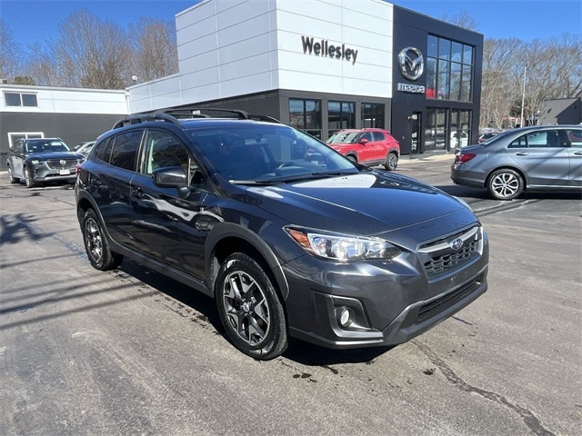 Used 2018 Subaru Crosstrek Premium with VIN JF2GTACC1JH218132 for sale in Wellesley, MA