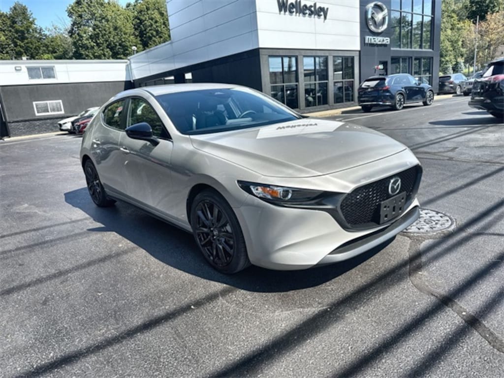 Certified 2025 Mazda Mazda3 2.5 S Select Sport Hatchback
