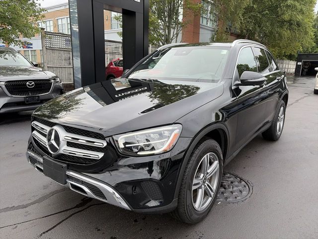 2022 Mercedes-Benz GLC