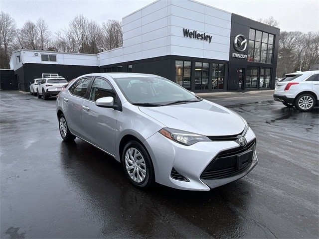 Used 2017 Toyota Corolla LE with VIN 2T1BURHEXHC957805 for sale in Wellesley, MA