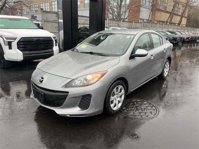 2013 Mazda MAZDA3 i SV