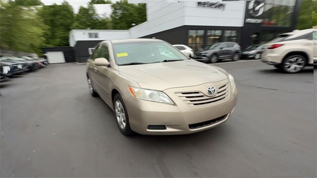 Used 2007 Toyota Camry CE with VIN 4T1BE46K17U700277 for sale in Wellesley, MA