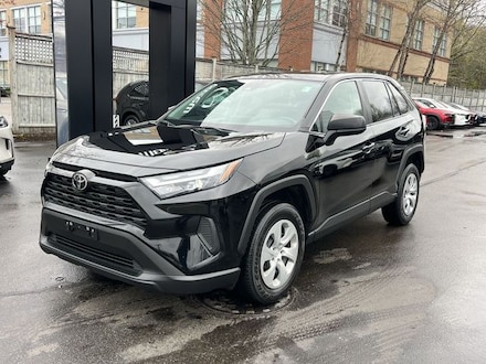 2023 Toyota RAV4 LE SUV