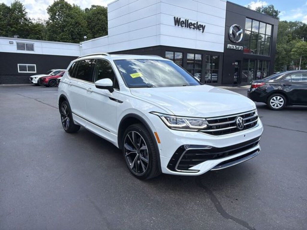 Used 2024 Volkswagen Tiguan 2.0T SEL R-Line SUV