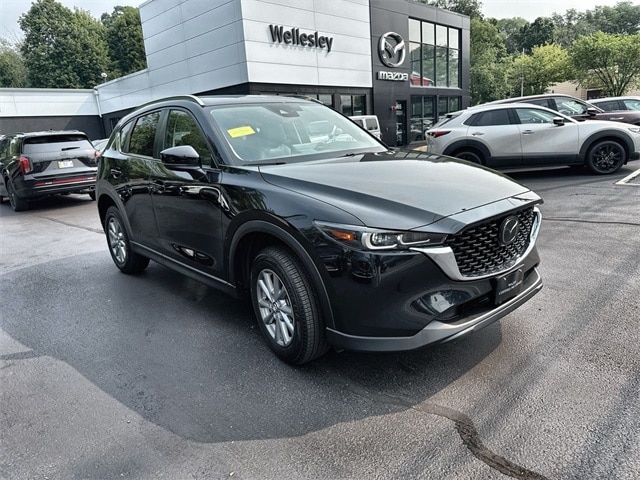 2023 Mazda CX-5 2.5 S Preferred Package