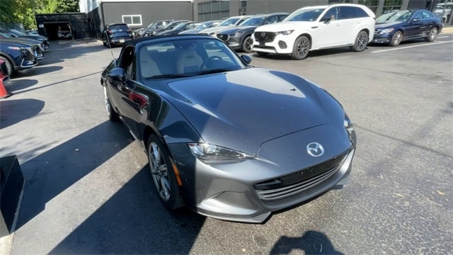 Used 2016 Mazda MX-5 Miata Grand Touring with VIN JM1NDAD74G0105481 for sale in Wellesley, MA