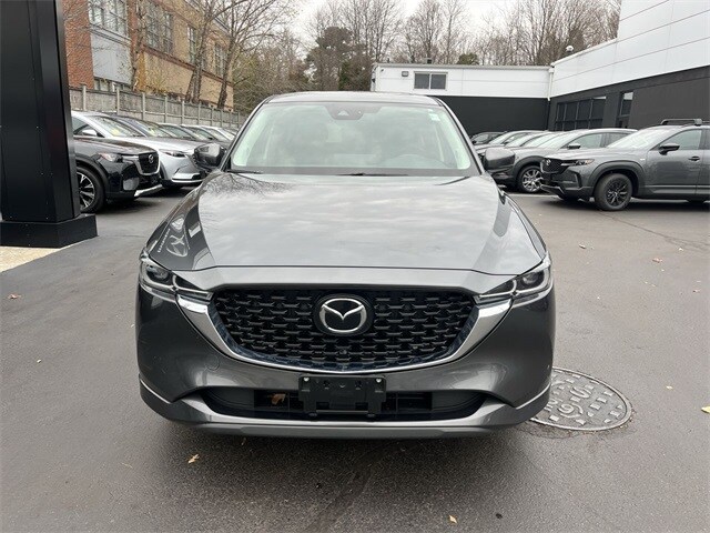 2024 Mazda CX-5 2.5 S Preferred photo 3