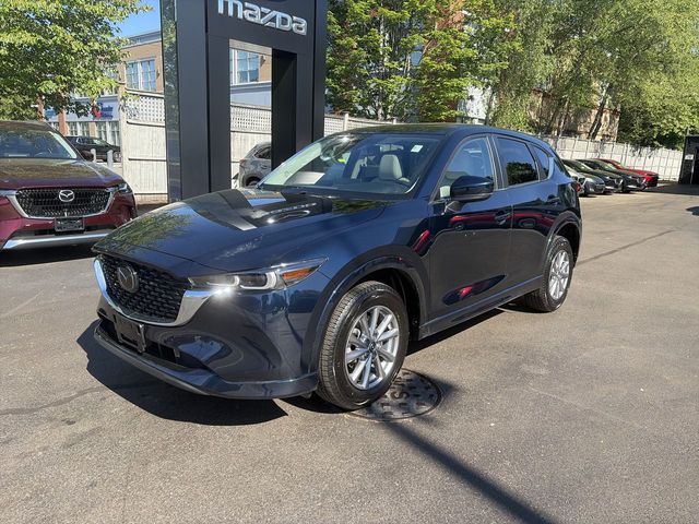 2025 Mazda CX-5 S Preferred package Auto AWD's photo
