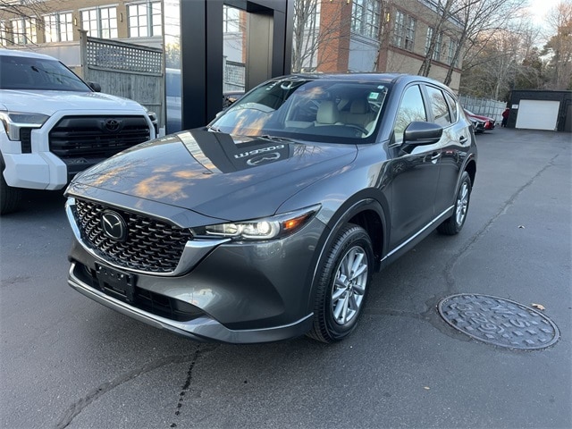 2025 Mazda CX-5 S Preferred package's photo