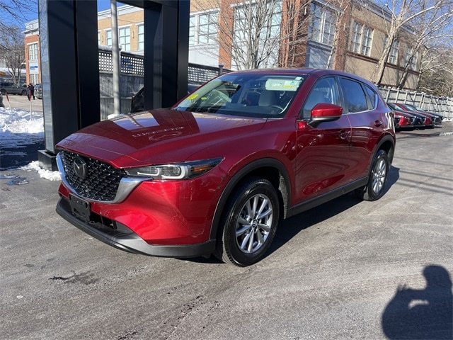 2023 Mazda CX-5 S Preferred package